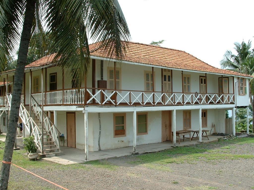 Villa Roça Monte Forte à Neves Extérieur photo